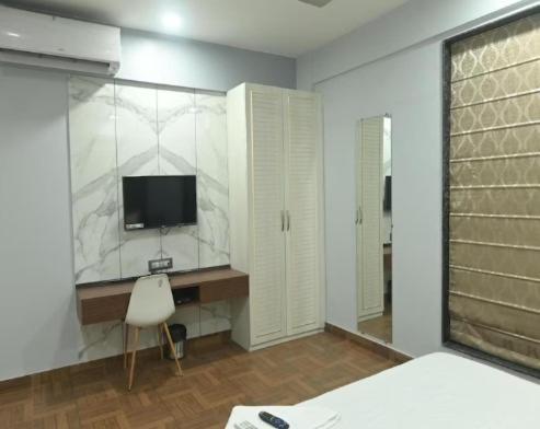 Nk7 Newtown Hotel Kolkata Bagian luar foto